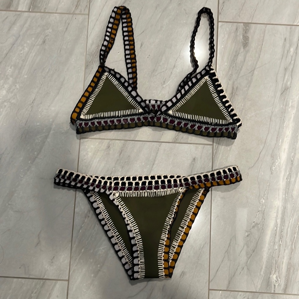 Kiini green bikini set size large never worn